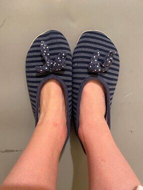 Woman's Bedroom Slippers very used pjs